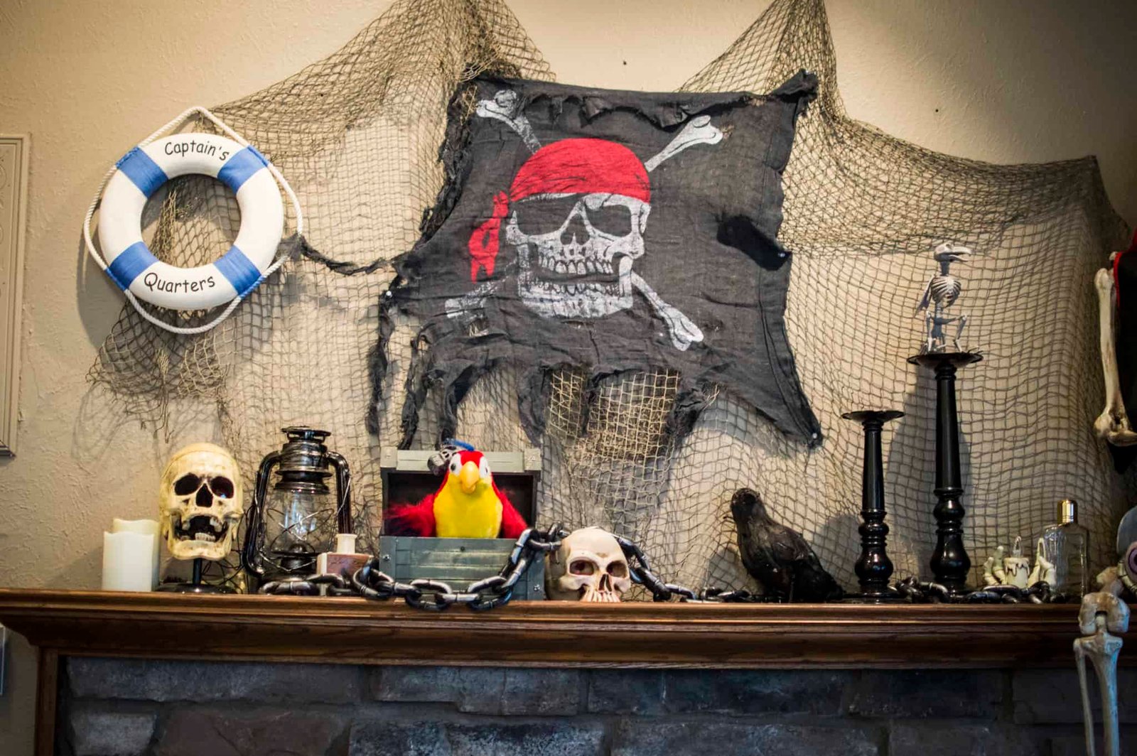 Create a Spooky Halloween Pirate Theme for an Unforgettable Evening